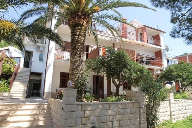 הוילה לוקבה House Rogoznica מראה חיצוני תמונה